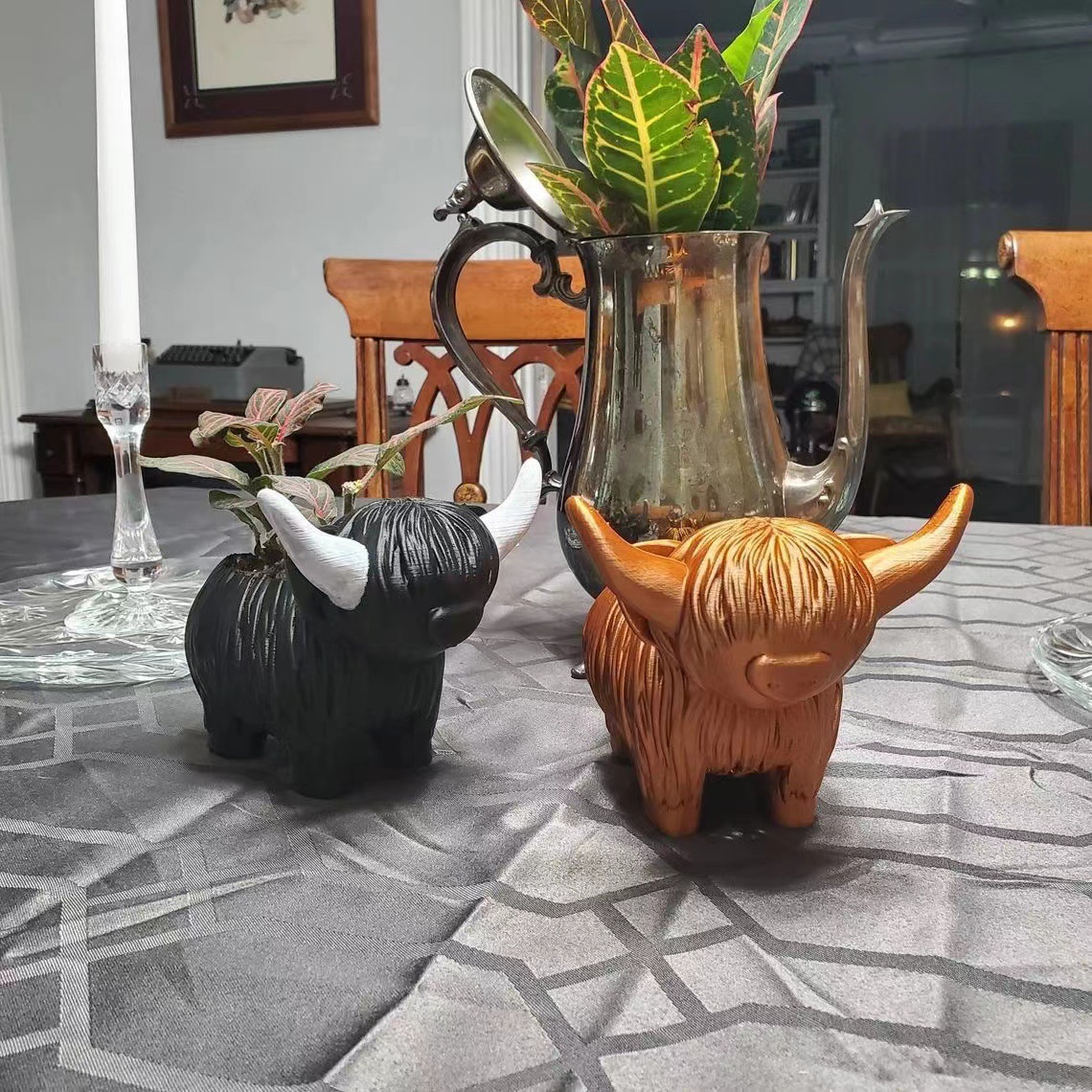 Highland Cow Resin Figurine -  – обзор и цена Home Decor Garden Ideas